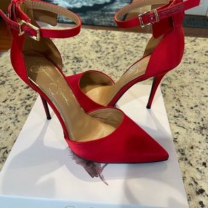 Jessica Simpson satin stilettos 👠